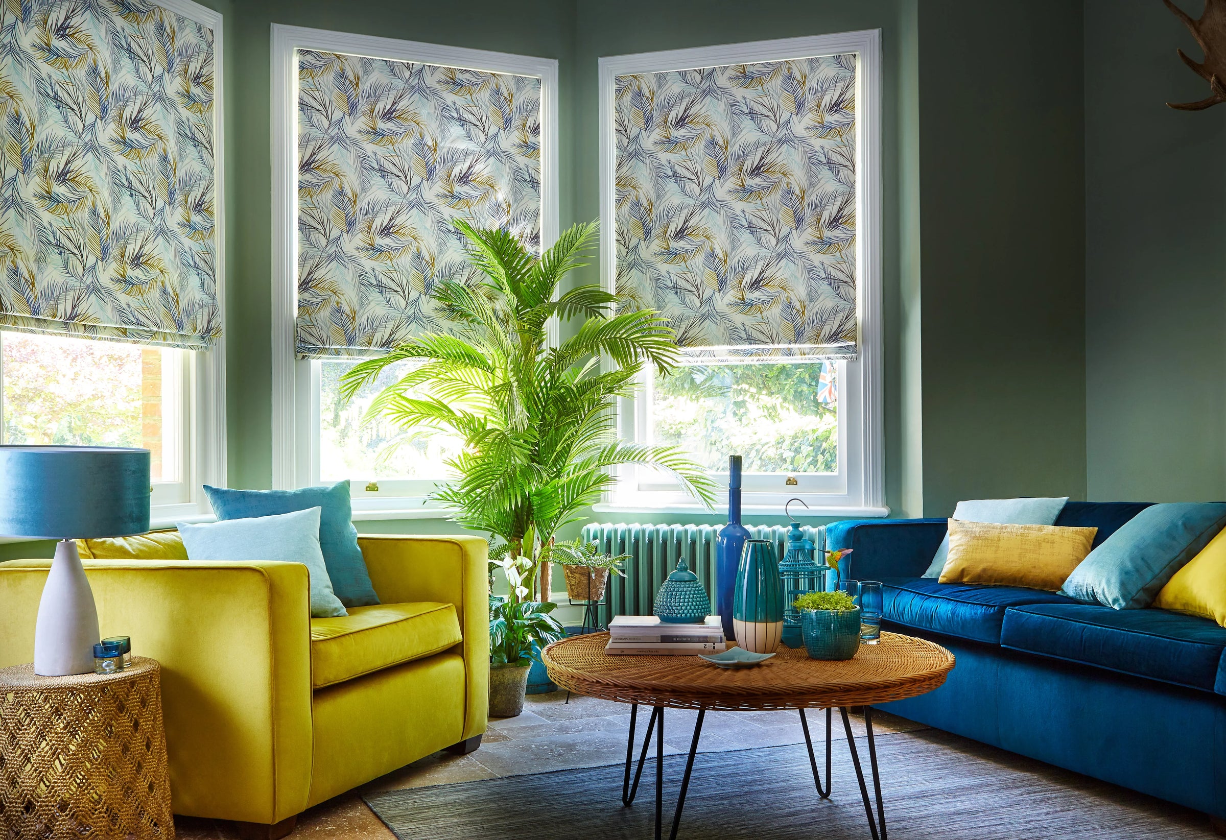 Stirling Bay Window Blinds